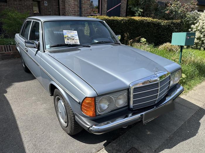 Mercedes-Benz 200 W123 1981, a vendre a l'atelier Rodage