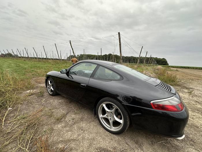 Porsche 911 Carrera 996 2002, photo 3