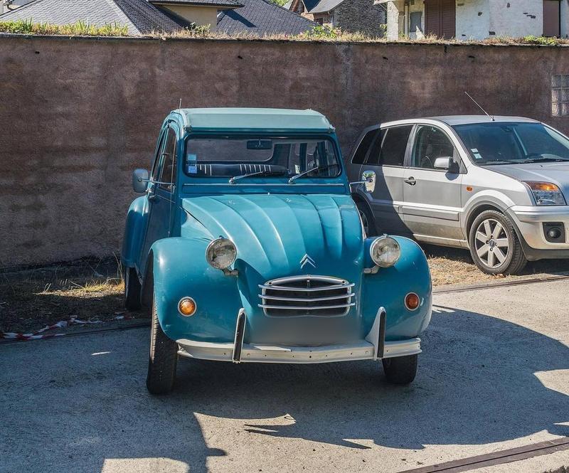 Citroen 2CV6, 1979, chantier realise a l'atelier Rodage a Roubaix